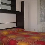 Ana *