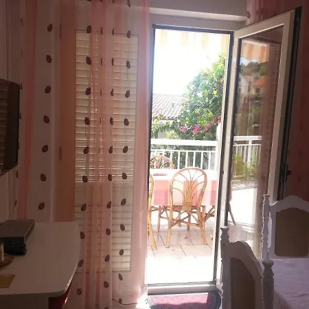 Ana Apartman