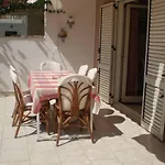 Ana Apartman *