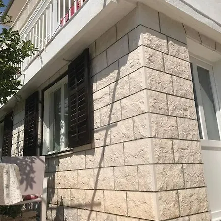 Apartman Ana *